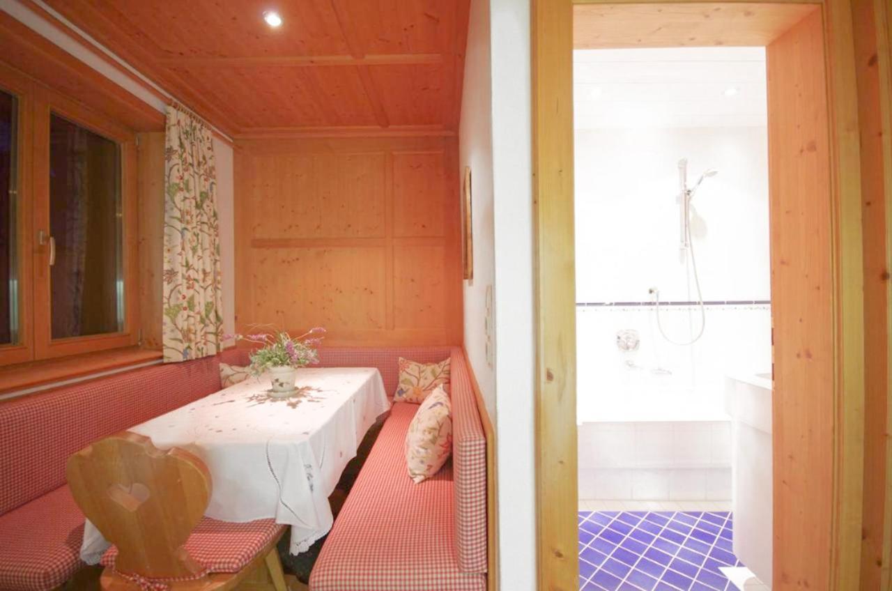 Hotel Pension Alpenrose Lech am Arlberg Ngoại thất bức ảnh